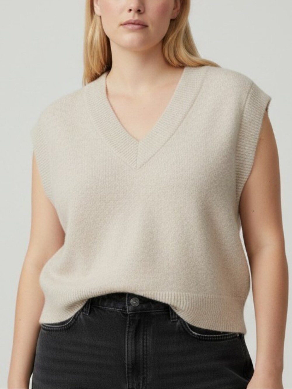 OAK + FORT Cream V-Neck Sweater Vest
